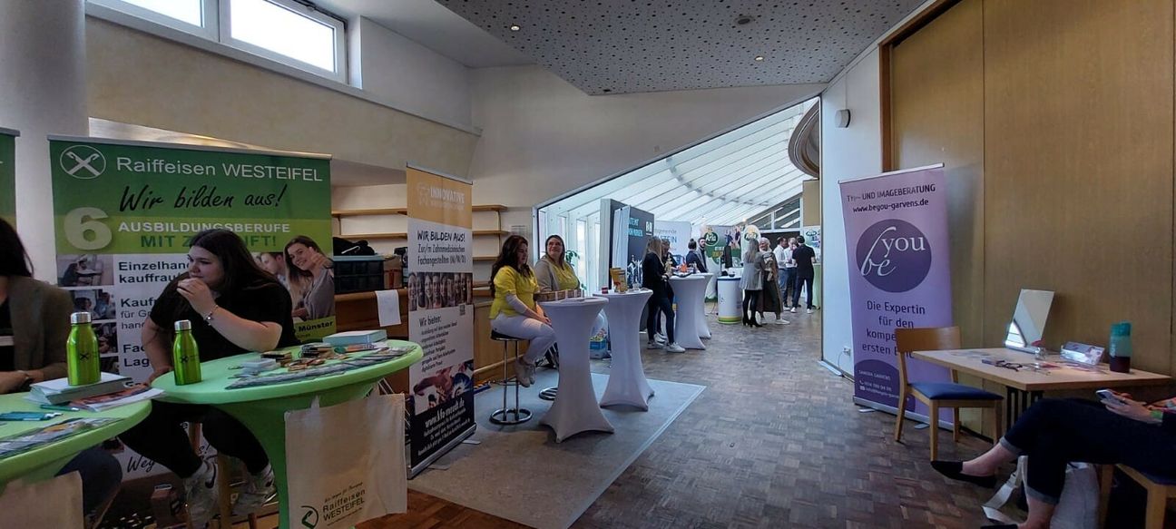 Noch ist die Ruhe vor dem Sturm: Gleich werden die Besucher eintreffen.