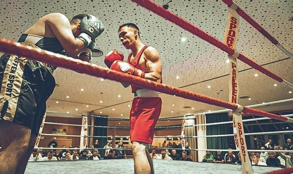 Fünf von sieben Boxern der Faustkämpfer Idar-Oberstein kehrten von den Rheinlandmeisterschaften in Gerolstein als Titelträger zurück.