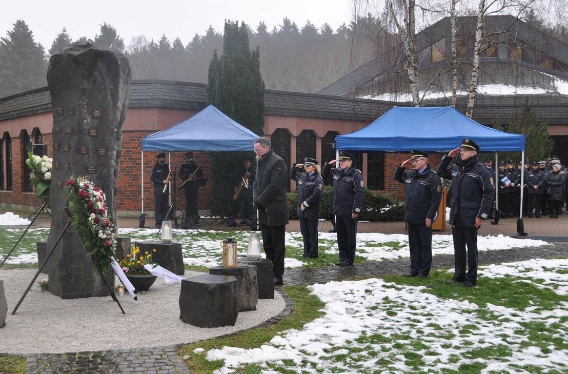 Gedenkveranstaltung zum Jahrestag dieses Tötungsdeliktes am Polizeicampus Hahn.