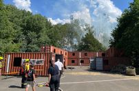 Container standen Pate für ein zu schützendes Gebäude.