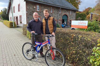 Christoph Mertens sammelt für den Verein »Velafrica« ausrangierte Fahrräder, die die Mobilität andernorts erhöhen - mit positiven Folgen für den Zugang zu Bildung, Arbeit oder Gesundheitssystem. Dafür nutzt er den »Tag des Rades« in Kalterherberg.