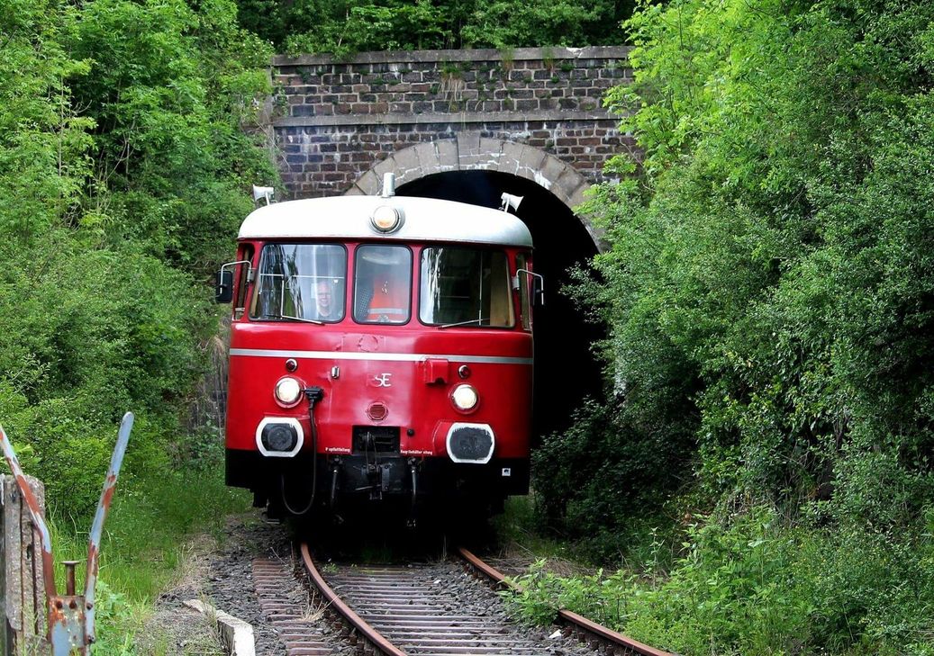 Die »Flitsch« - hier im Gemünder Tunnel - wird am Pfingstwochenende nicht fahren. Foto: Marita Rauchberger