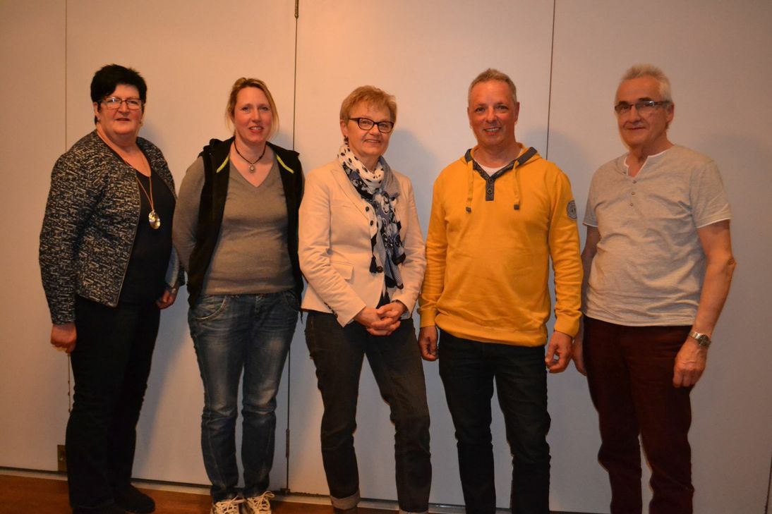 Wollen Lutzerath weiter nach vorne bringen (v. l.): Edeltrud Schuhmacher, Sylvia Bente-Schröder, Roswitha Lescher, Stefan Maas und Werner Marmann.