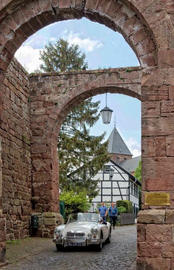 Das "Nytstor" ist ein Hingucker auf dem Weg in den historischen Stadtkern von Nideggen.