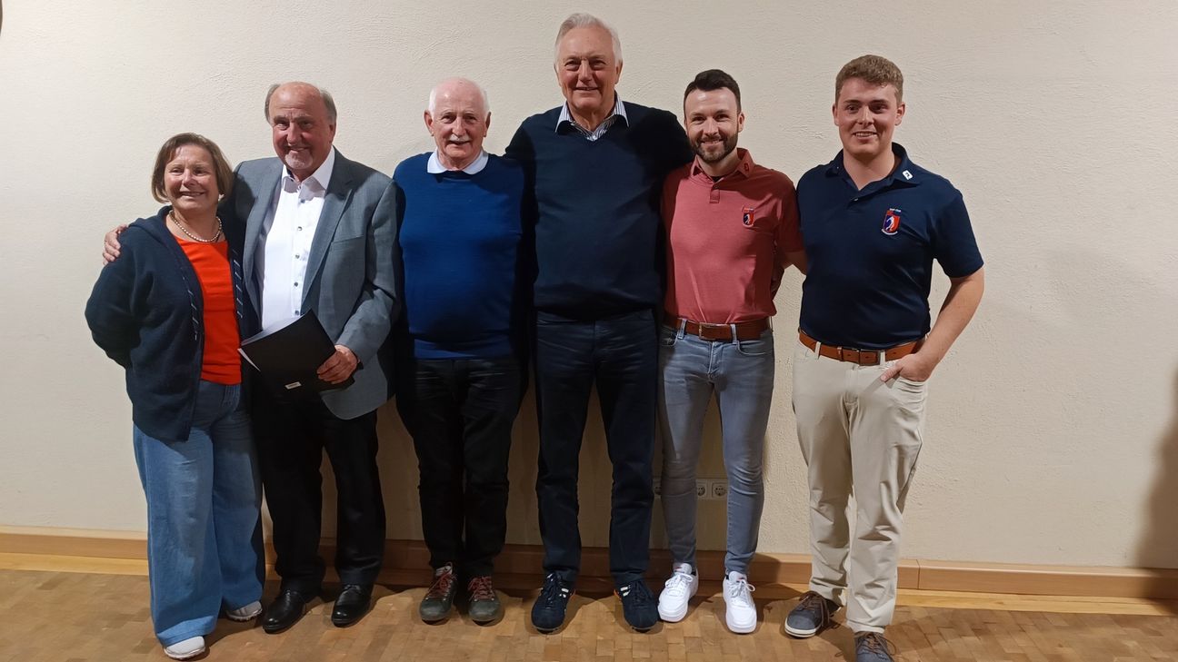 Ein bewährtes Team: Der Vorstand des Golfclubs wurde einstimmig wiedergewählt.