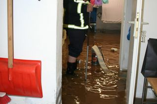 Feuerwehreinsatz in der Trierer Maarstraße Fotos: Agentur Siko