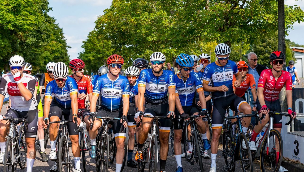 Römerstrom Radsportfestival 2021 – 19.09.2021 Info: Starterfeld des Amateur-Rennens in Föhren