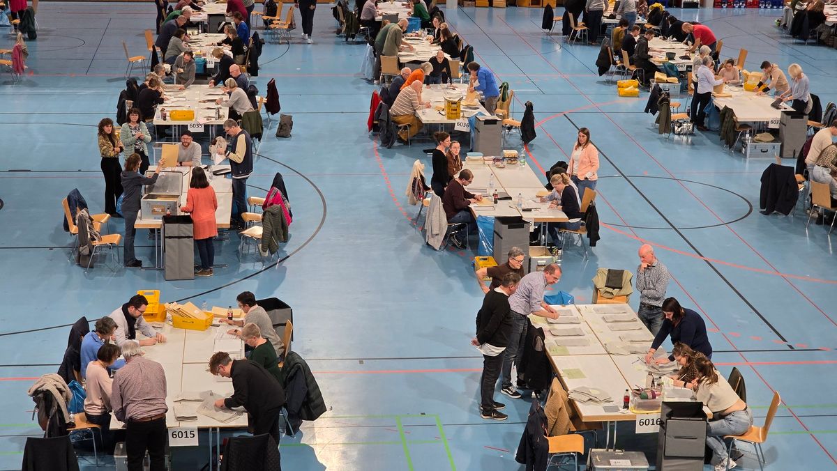 Dominik Sienkiewicz führt bei der Bundestagswahl im Wahlkreis Trier