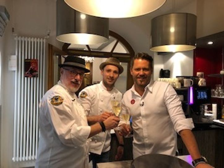 Die Sterneköche aus dem Nideggener Burgrestaurant sind bei "Mein Lokal, dein Lokal" dabei. Am Donnerstag, 13. Februar, sind sie auf Kabel eins zu sehen.