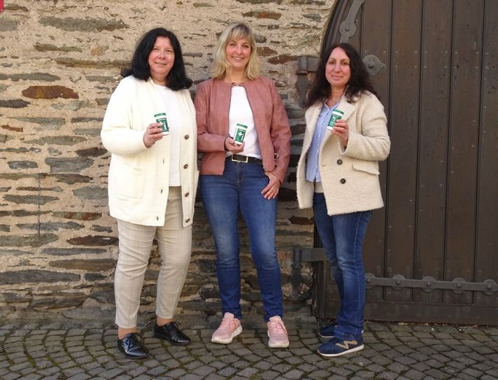 Die Gemeindeschwestern Hildegard Vogt (v.l.), Elke Ternes und  Anke Formann.