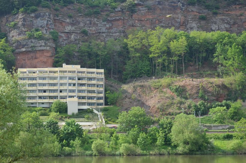 Am 11. Mai 2015 fanden Arbeiter die sterblichen Überreste von Tanja Gräff unterhalb des Roten Felsen. Foto: Archiv/Neumann