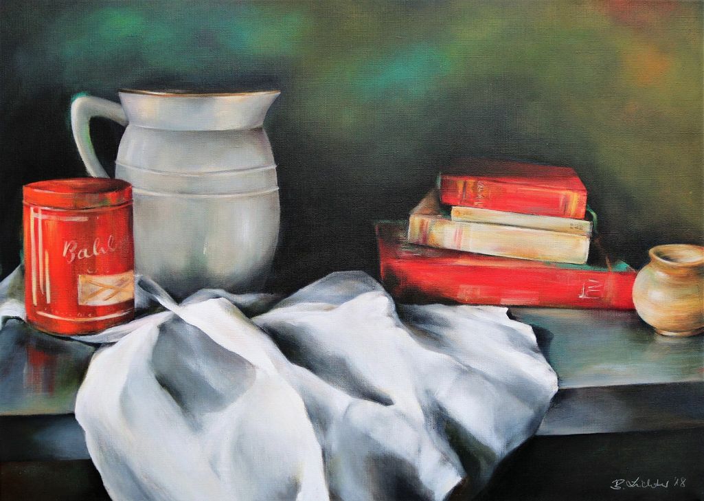 Die Künstlerin Brigitte Lichter aus Ließem mischt Acrylfarbe mit Tusche, Sand und Ruß, um auf der Leinwand ein naturnahes Ergebnis zu erhalten. Foto: privat