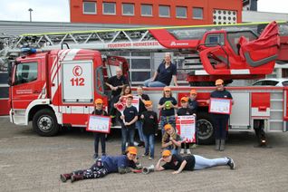 Die älteste Bambini-Feuerwehr des Landkreises Trier-Saarburg wird zehn Jahre alt! Bambini-Brandbekämpfer feiern am 25.Mai ihren Geburtstag. Foto: Bredel/Feuerwehr Hermeskeil