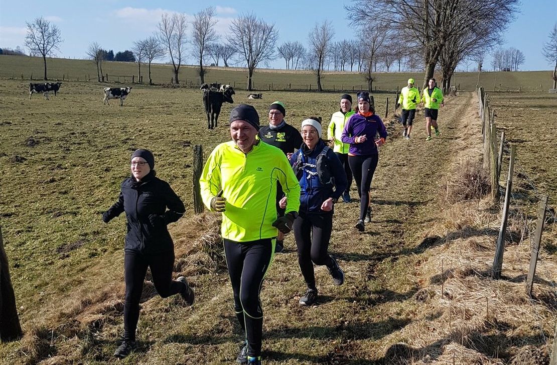 Zum Saison Opening für Einsteiger, Fortgeschrittene und Jugendliche lädt das Laufteam des TV Konzen.