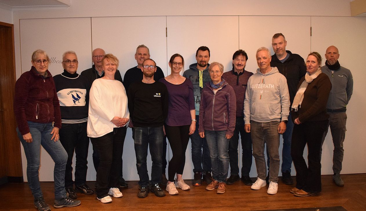 Mitglieder  des  Tourismus- und Gewerbeverein Lutzerather Höhe e.V. trafen sich zur Jahreshauptversammlung im Hotel Maas.