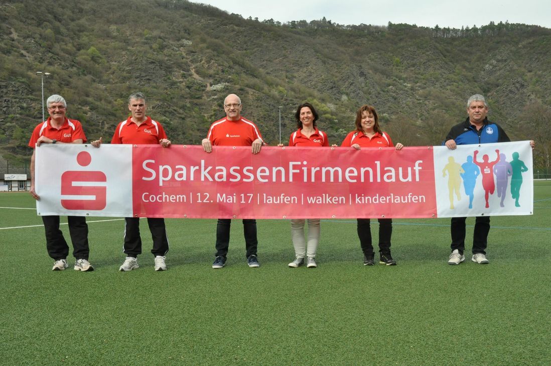 Der Firmenlauf kann kommen (v. l.): Matthias Klinkner, Franz-Josef Westhöfer, Michael Mais, Susanne Justen, Anja Schneiders und Harry Ahler.