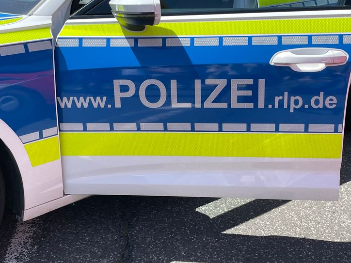 Die Polizei und weitere Rettungskräfte sind im Einsatz (Symbolfoto).