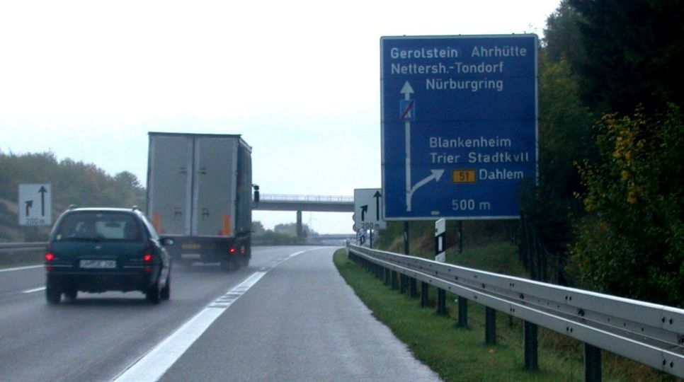 Das Autobahnende auf nordrhein-westfälischer Seite bei Blankenheim. Foto: Archiv thw