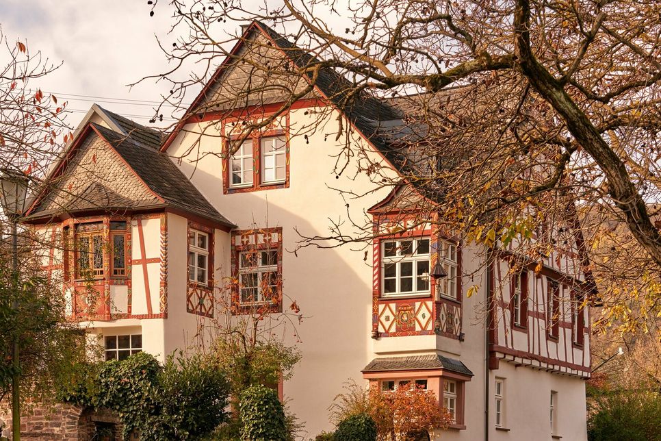 Moseltypisch: Wohnhaus in Pünderich.