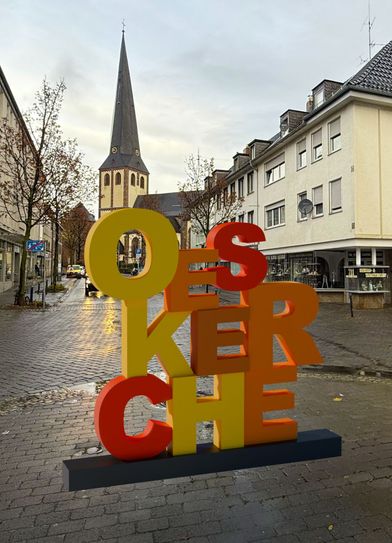 Bei der letzten Abstimmung lag der Entwurf »Oeskerche« vorn.