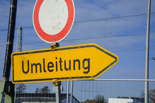 Die Erneuerungsarbeiten auf der L 182, die während der Wintermonate pausiert hatten, gehen am 5. März weiter.