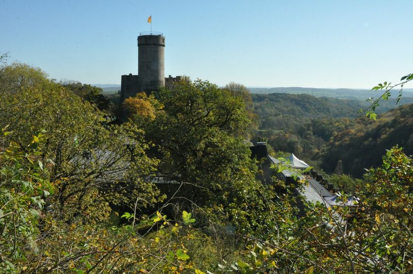 Die Burg Pyrmont - hoch über dem Elztal - ist ein beliebter Ort für Hochzeiten.