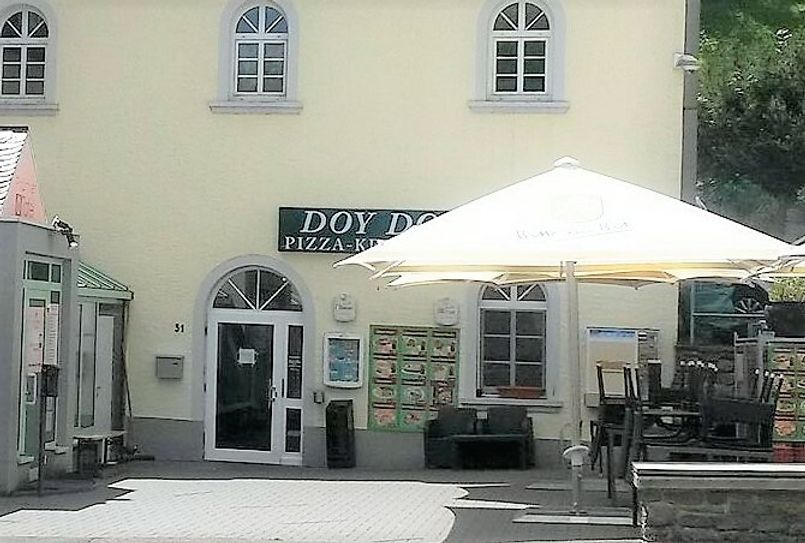 Der Imbiss "Doy Doy Pizza & Kebap Haus" in Prüm wurde wegen eines Coronafalls vorübergehend geschlossen. Foto: Kootz