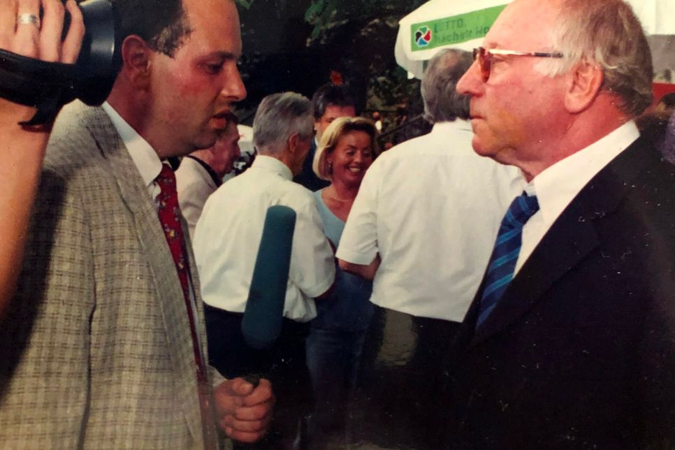 Uwe Seeler im Interview - 1999 anlässlich der Gründung der Fritz Walter-Stiftung in Kobern-Gondorf.