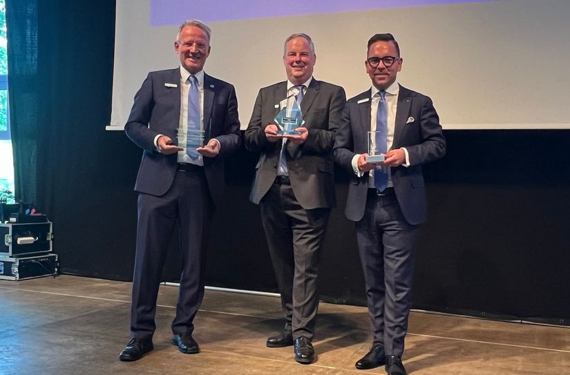 Das Vorstandstrio der Raiffeisenbank Eifel, Olaf Jansen, Marcel Richter und Ruven Fux, blickt auf turbulente Zeiten zurück, jedoch optimistisch in die Zukunft.