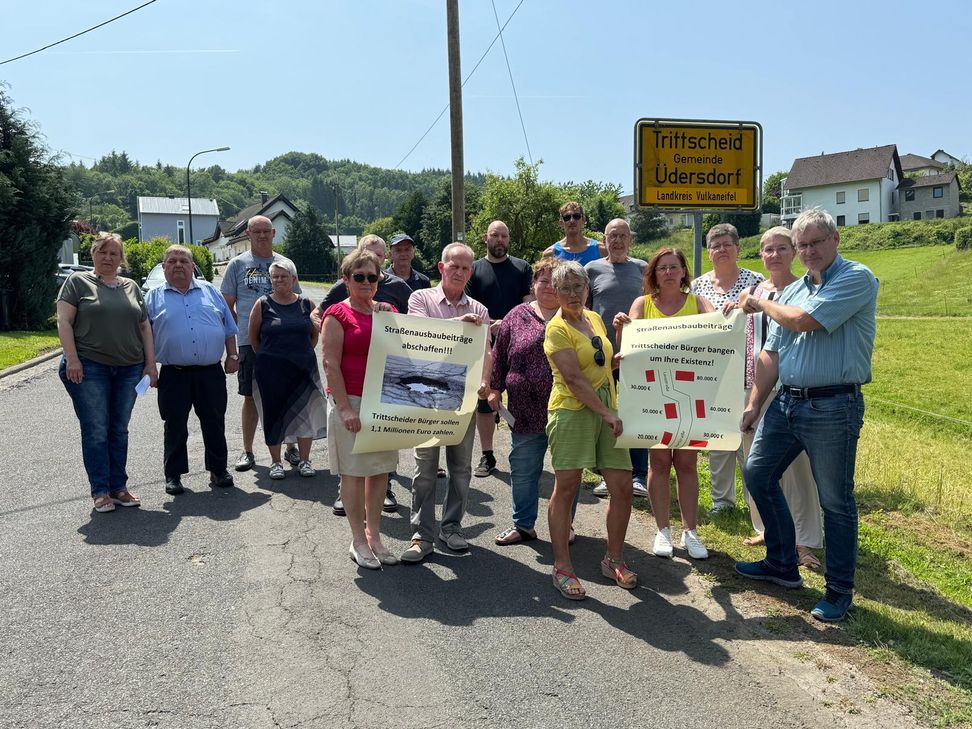 Die Einwohner in Trittscheid wehren sich als Bürgerinitiative gegen die hohen Kosten, die sie tragen sollen.