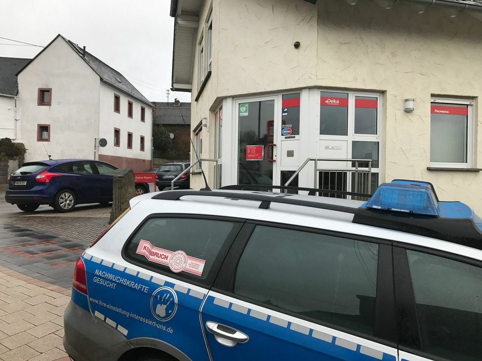 Die Filiale der "Kreissparkasse Mayen" in Boos wurde am 21. Februar 2017 überfallen.
