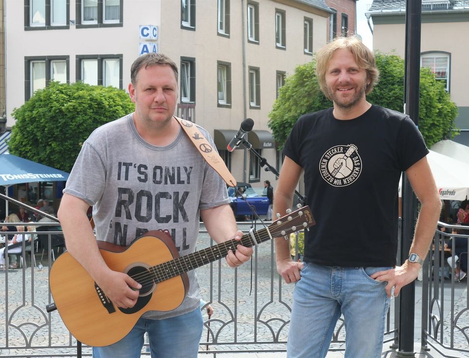Jörg Ebertz (rechts) und Marco Weiler möchten die wichtige Arbeit des Mayener Hospizvereins unterstützen.