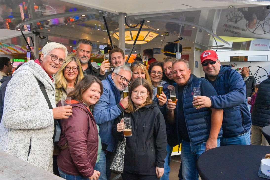 Geselligkeit wird beim Lukasmarkt großgeschrieben.