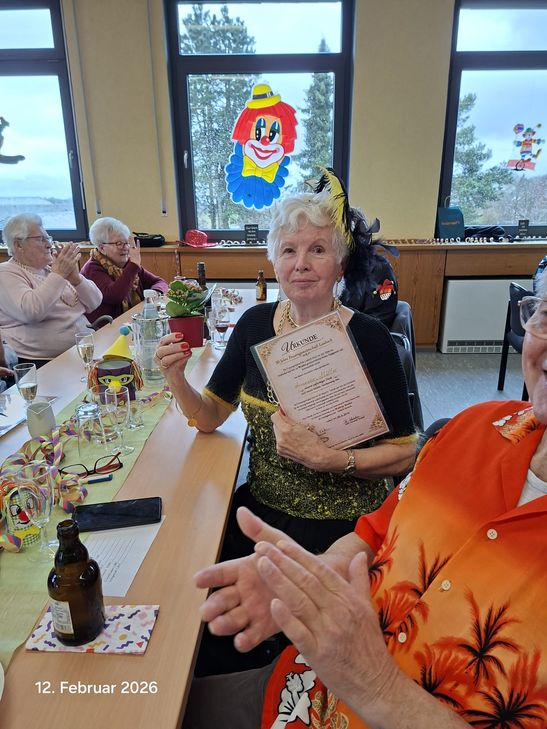 Auch eine Urkunde wurde vergeben.