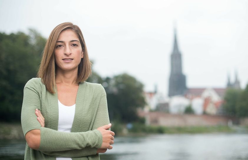 Kommt auf Einladung des Kulturvereins »Die Schnecke« nach Idar-Oberstein: Mesale Tolu. Foto: Rowohlt-Verlag