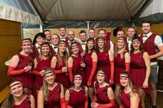 Den stimmungsvollen und sehenswerten Schlusspunkt setzt auf der Eicherscheider Dorfsitzung die Showtanzgruppe »Baccara«.