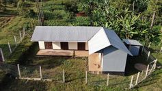 Appartementhaus mit fünf Wohnungen.