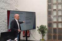 Energieberater und Nachhaltigkeitsberater Dipl.-Ing. Martin Wirz aus Köln referierte zum Thema: »Mit der richtigen Förderung leichter zur Finanzierung«.