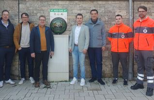 Cornelius Theiß, Alexander Becker, Stadtbürgermeister Andreas Reymann, Von links: Beigeordneter Alexander Burger, Johannes Kölling, Jean-Luc Lorentz und Simon Becker vom DRK Ortsverein Saarburg