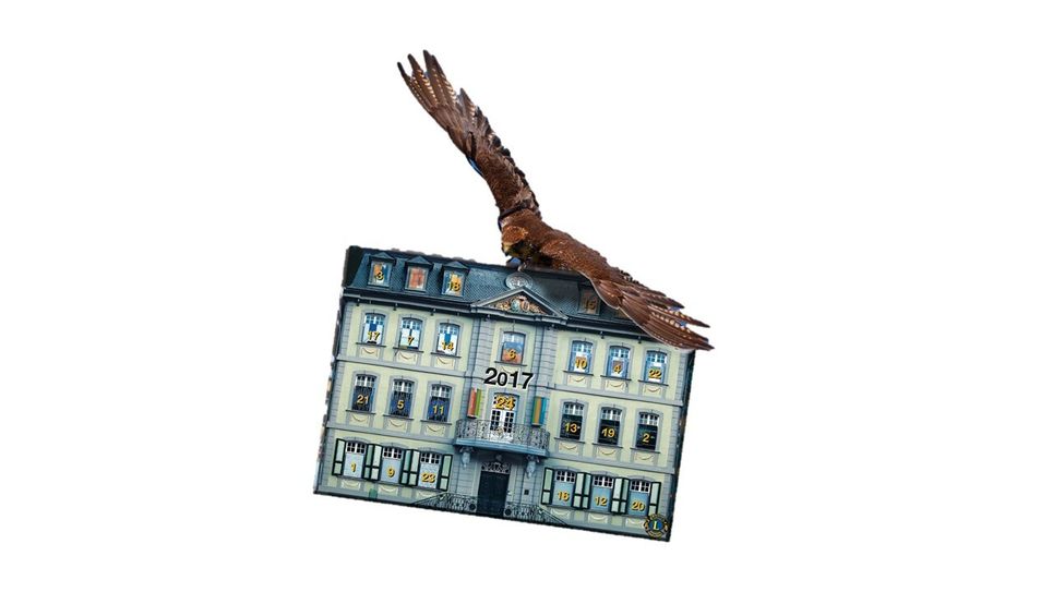 2000 Exemplare des Adventskalenders vom Lionsclub Monschau werden verkauft - und jeden Tag kann man gewinnen.