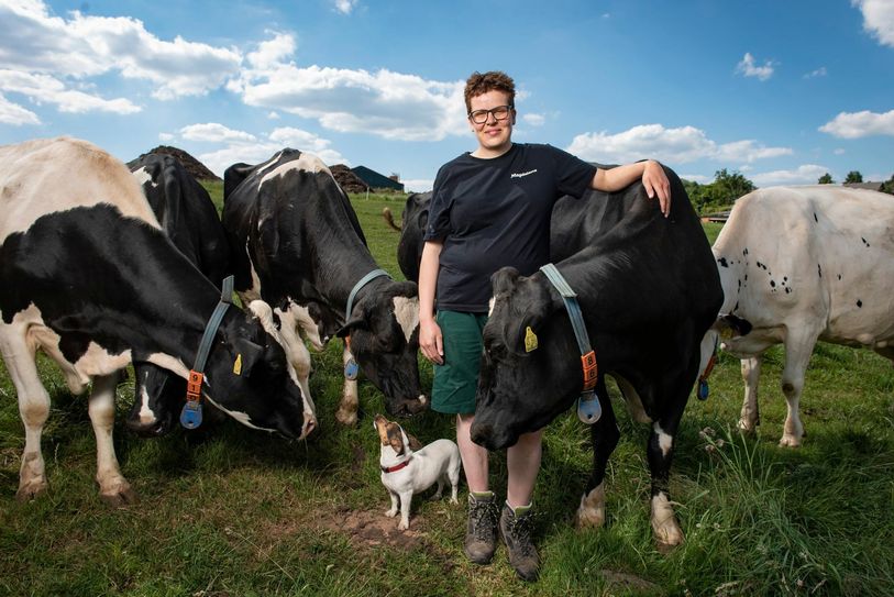Sie ist  eine echte Powerfrau: Magdalena Zelder (31) aus Wittlich-Bombogen ist Deutschlands »Junglandwirtin des Jahres 2019«. Foto: Timo Jaworr