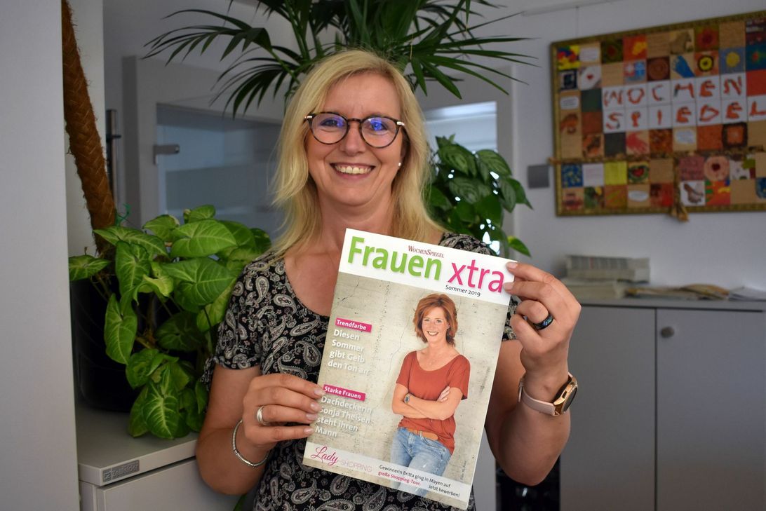 Mediaberaterin Andrea Hild - hier mit der aktuellen Ausgabe - ist Teil des Frauen Xtra-Teams.
