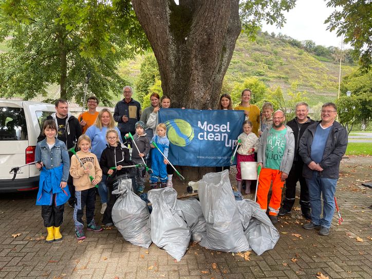 Zahlreiche Freiwillige beteiligten sich heute am „MoselCleanUp“.