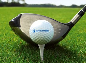 Beim Benefizturnier im Golf- und Landclub Bad Neuenahr engagieren sich Teilnehmende zugunsten krebskranker Kinder und Jugendlicher.