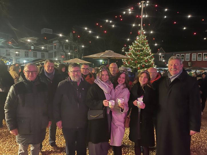 Feierliche Eröffnung des Weihnachtsmarktes in der Moselstadt Cochem.