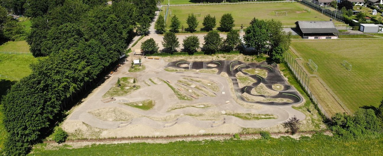 Die Pump-Track-Anlage ist zwar schon länger in Betrieb, wird aber offiziell im Rahmen des Pfingstturniers am 4. Juni eröffnet.