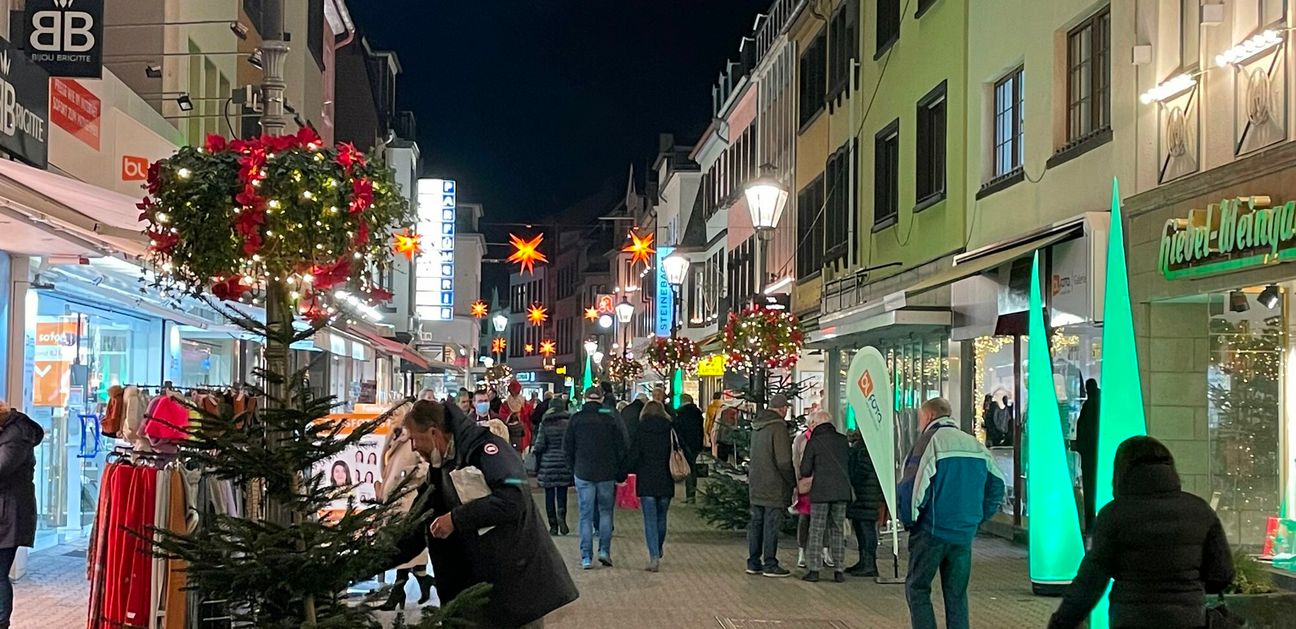 Entspanntes Einkaufen ist beim Christmas-Shopping am heutigen Donnerstag bis 22 Uhr möglich.