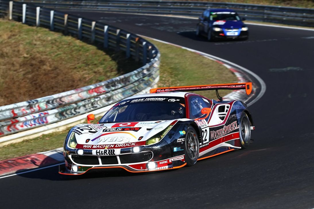 Der WochenSpiegel-Ferrari 488 GT3 mit der Startnummer 22. Foto: H.Elis/RACEPIX.eu