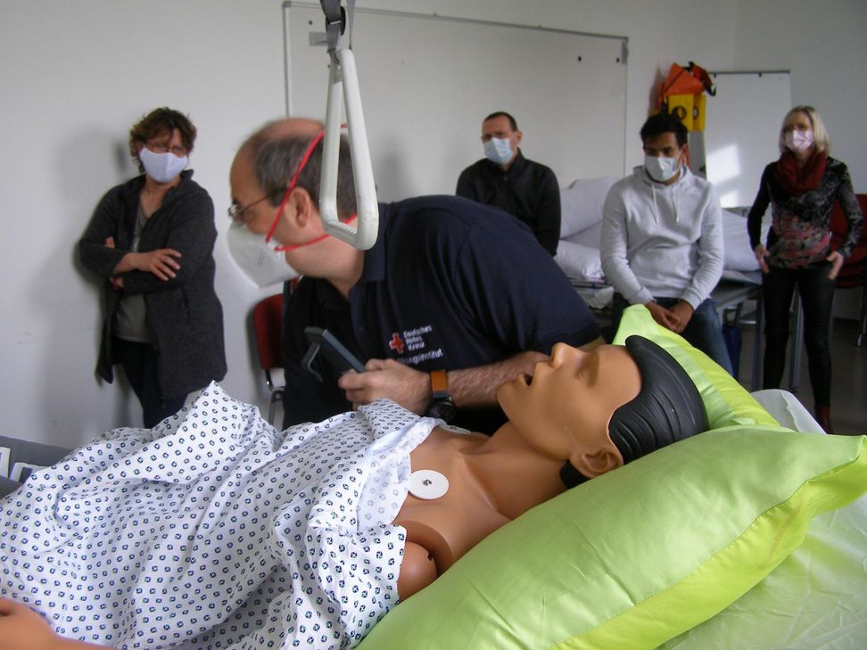 Zum ersten Kurs konnten schon so viele Teilnehmer begrüßt werden. Foto: Lothar Spitzley