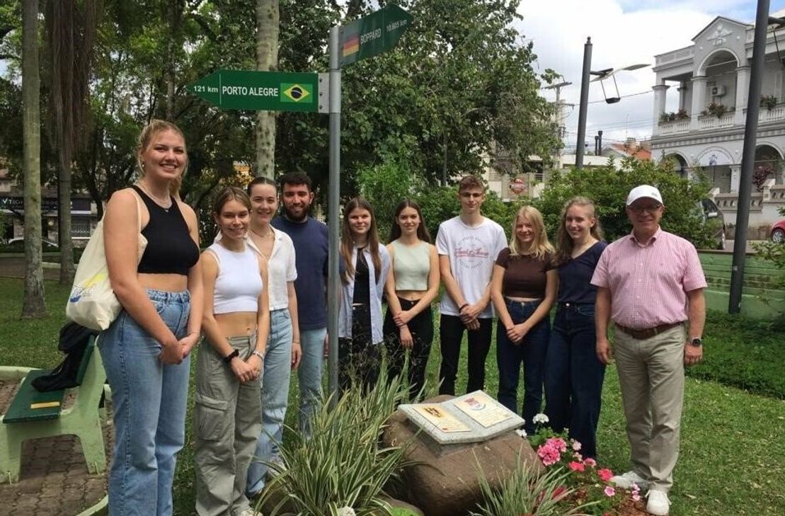 121 Kilometer bis Porto Alegre und mehr als 10.000 Kilometer Luftinie bis in die Heimatstadt Boppard: Dieser Ort in Arroio do Meio ist der Freundschaft mit der Partnerstadt Boppard gewidmet